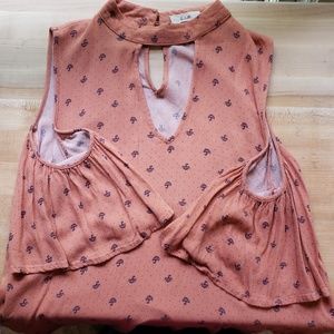 Umbrella patterned cold shoulder choker collar